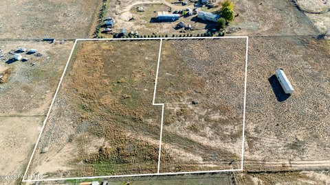 Two Acres in Paulden, Arizona