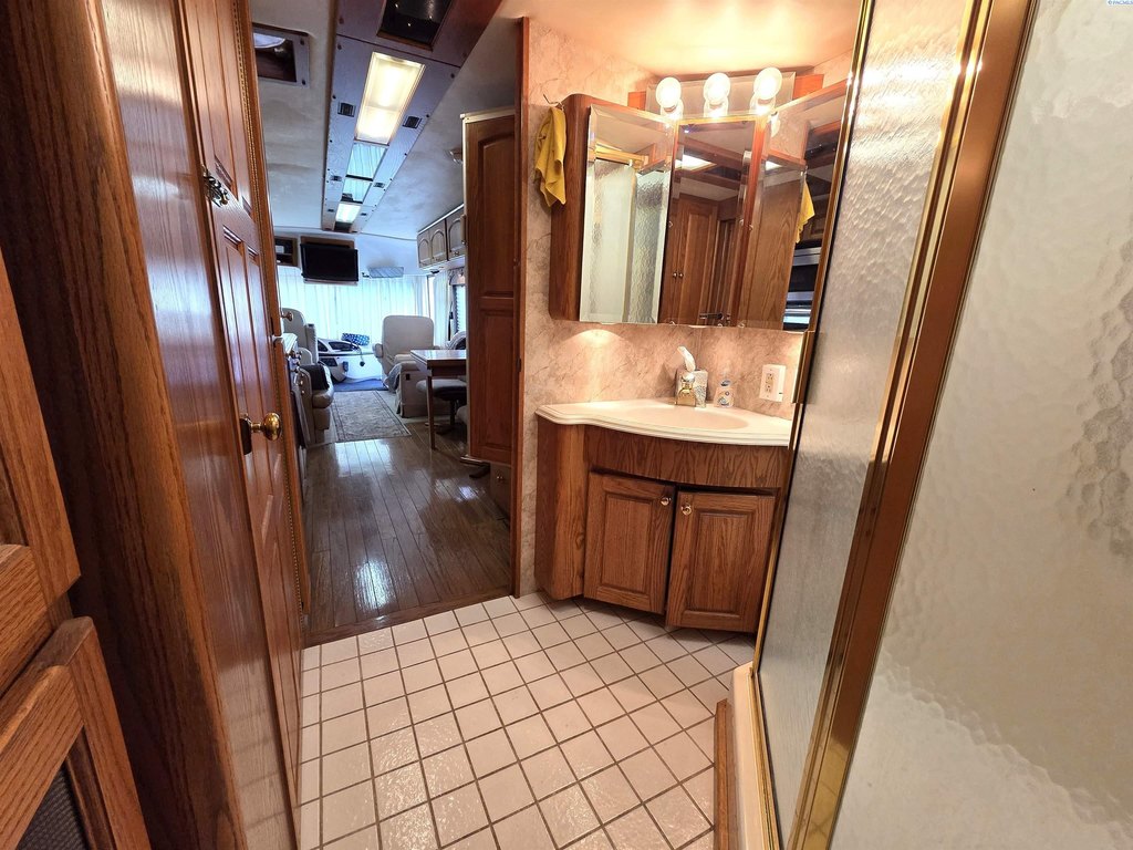Picture 37