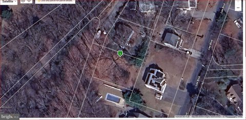 Land in Shady Side, MD