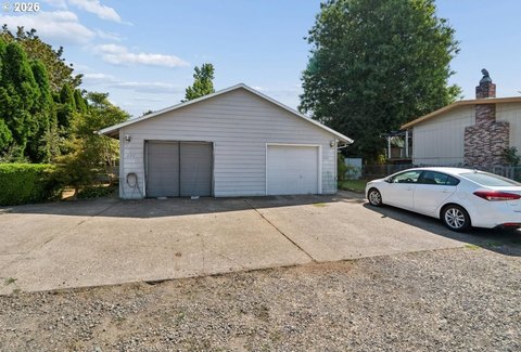 Single-Level Duplex with Garages