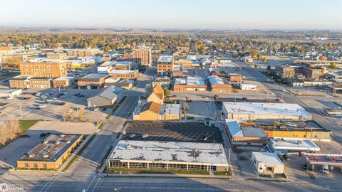 Versatile Commercial Space Available