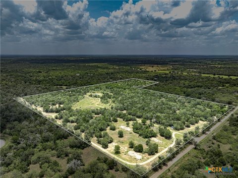 Flatonia, Texas Land Opportunity