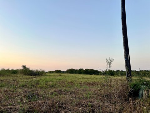 Unrestricted Land in Sulphur Springs