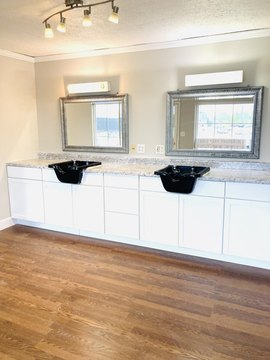 Remodeled Commercial Space, High Traffic