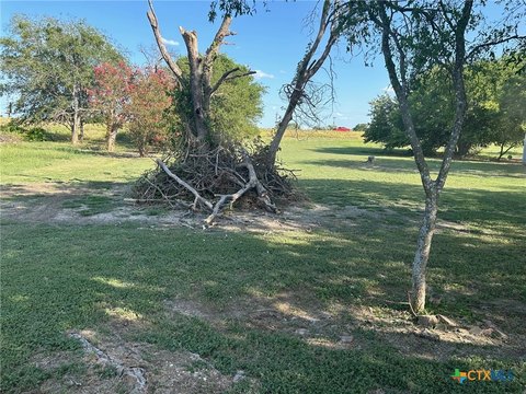 LAND - Eddy, TX