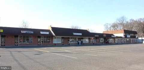 Commercial Space on Route 33