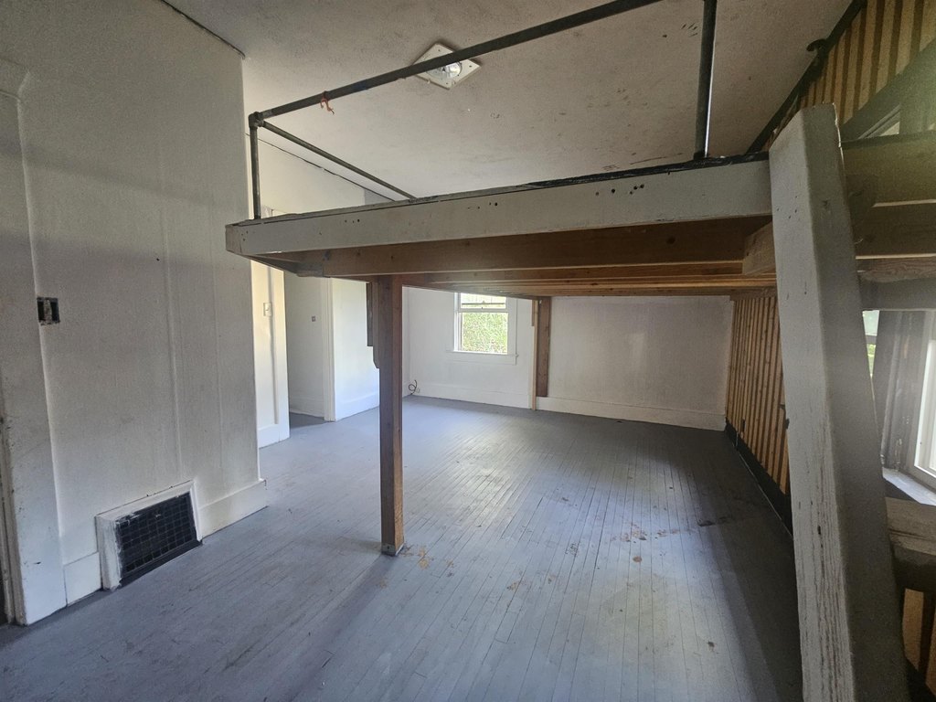 Picture 10