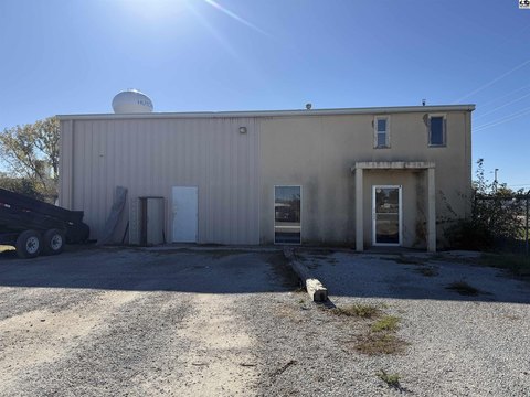 Versatile Commercial Property in Hutchinson