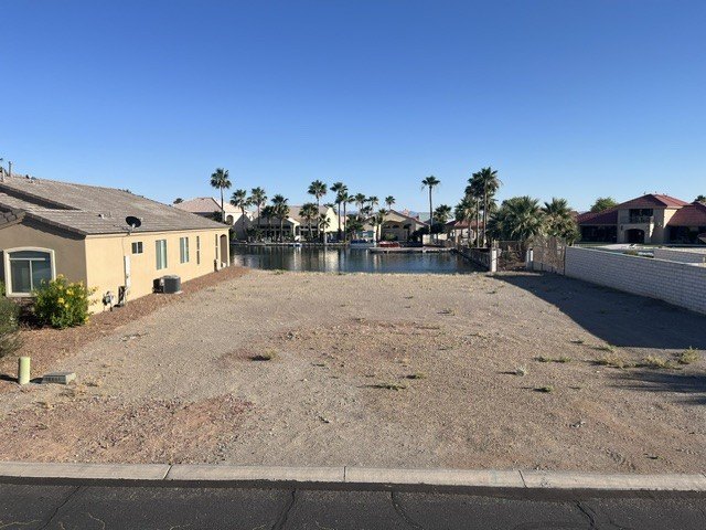 Waterfront Lot in Los Lagos