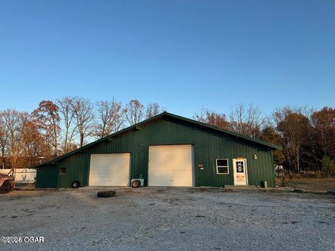 Wentworth, MO Turnkey Business Opportunity