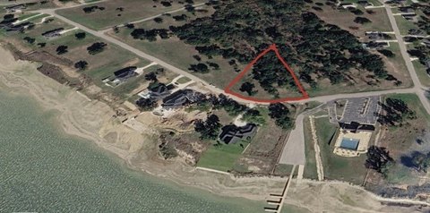 Waterfront Homesite with Clubhouse Views
