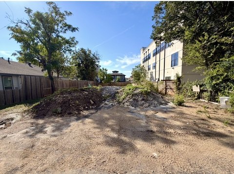 Land, Dallas, TX