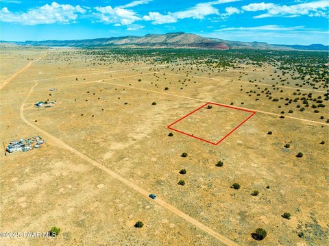 Seligman, AZ Rural Land