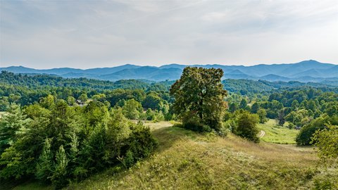 Unrestricted Land Near Cherokee, NC