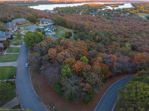 LAND - Fort Smith, AR
