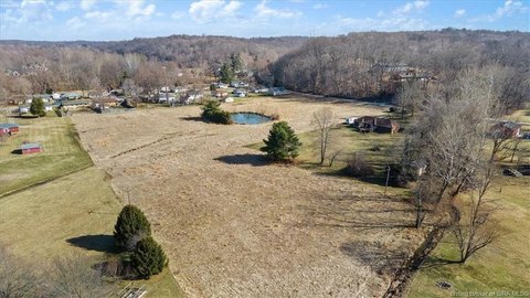 Residential Lot in Floyds Knobs