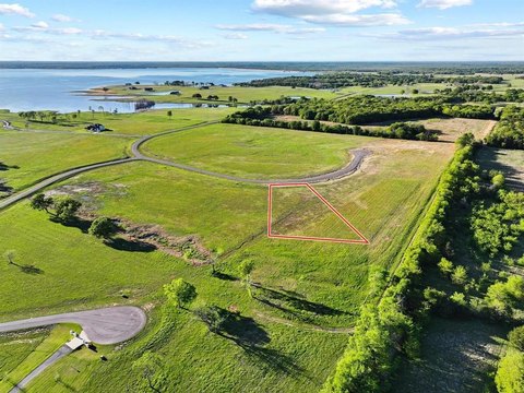 Lakeside Lot in Gated Community