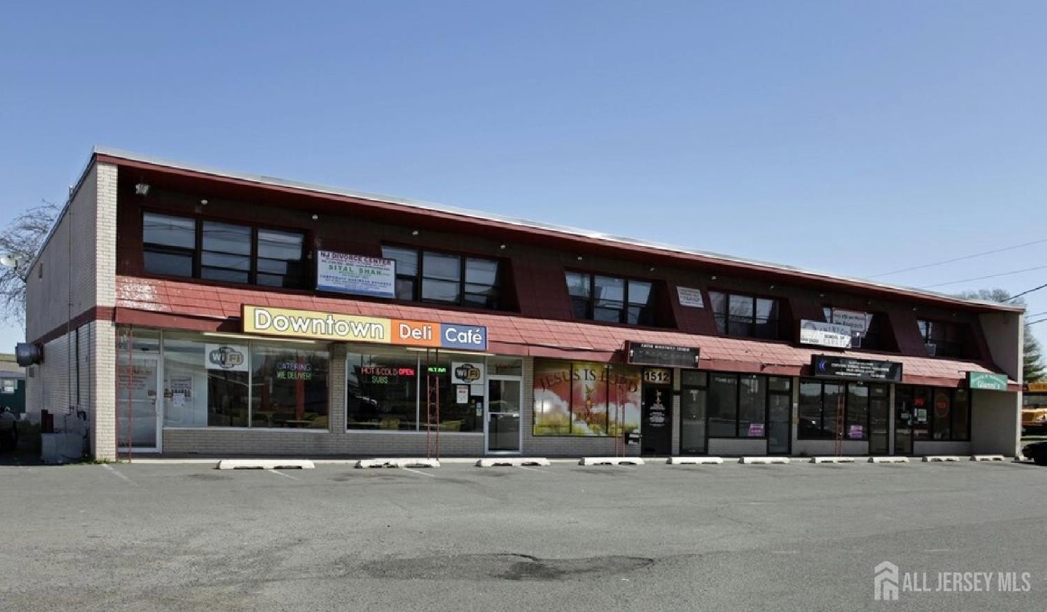 Retail Space in Carteret, NJ