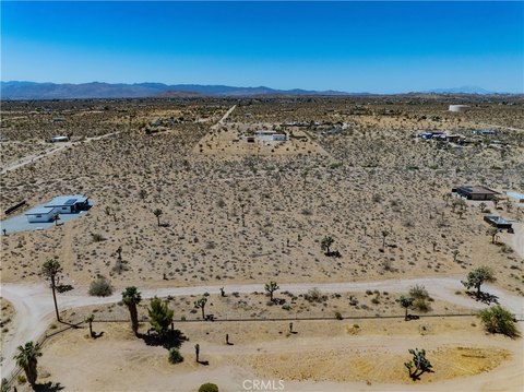 Expansive Yucca Valley Land Parcel