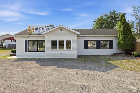 Storefront Retail with On-Site Parking