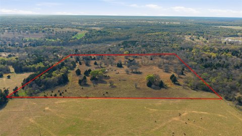 Agricultural Acreage with Utilities