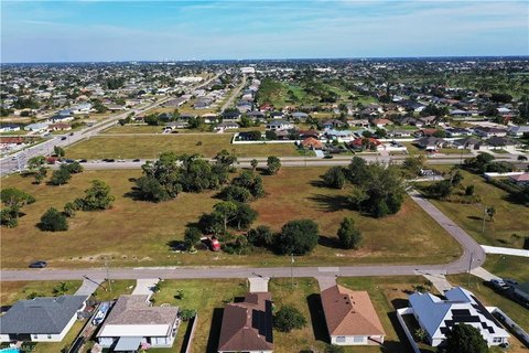 Oversized Commercial Lot in Cape Coral