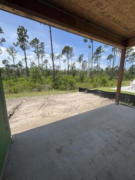 Single-Family Villa with Covered Patio