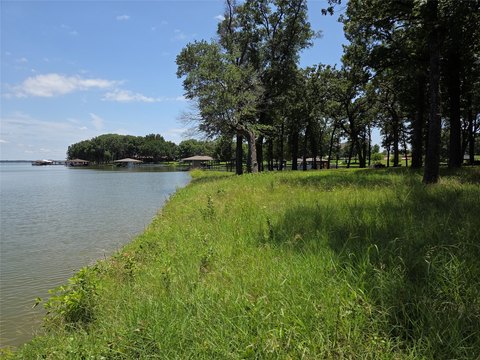 Waterfront Wooded Lakefront Lot