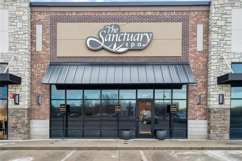 Marion Commercial Space For Sale