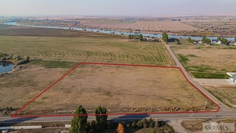 Land Near Snake River