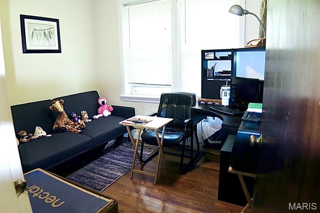 Picture 9