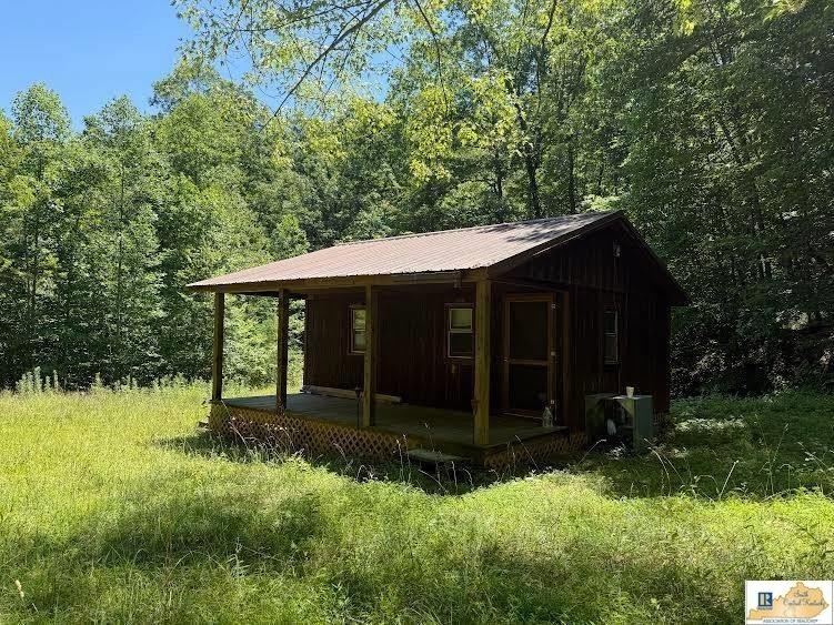 116 Acres Near National Forest