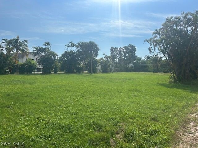 Vacant Land Near Sanibel Causeway