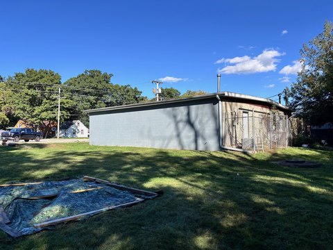 Commercial Space in Antioch, IL