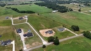 Land, Paradise, TX