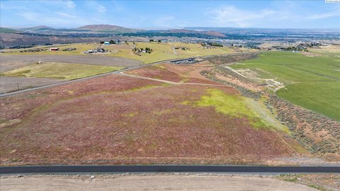 Kennewick Land with River Views