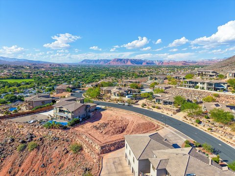 Land, St George, UT