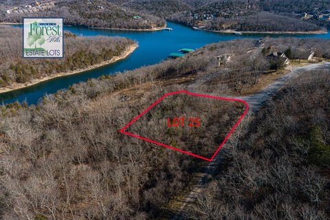 Land in Wooded Lake Community