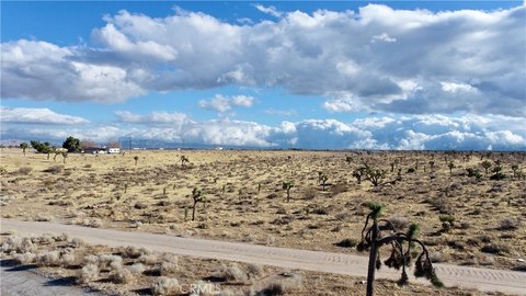 Residential Land in Growing Area