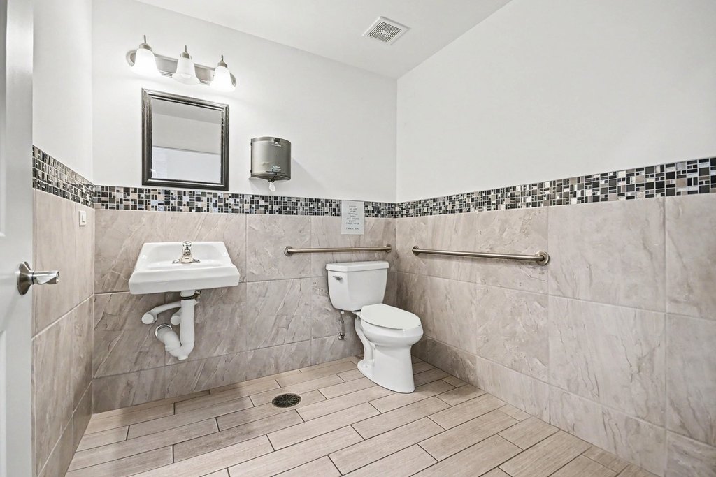 Picture 19