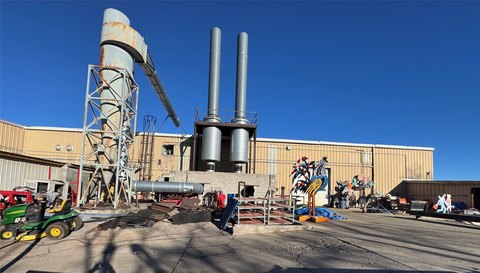 Santa Fe Warehouse with Showroom