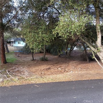 Clearlake Level Lot For Sale
