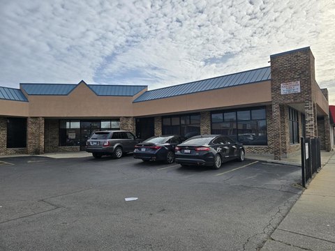 Retail Space in High-Traffic Area