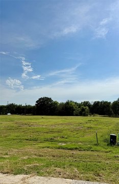 Waterfront Homesite in Gated Community