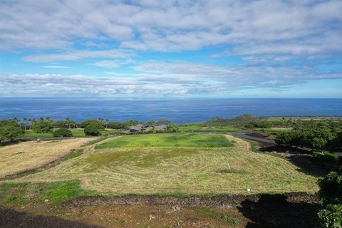 Hokuli'a Corner Lot Opportunity