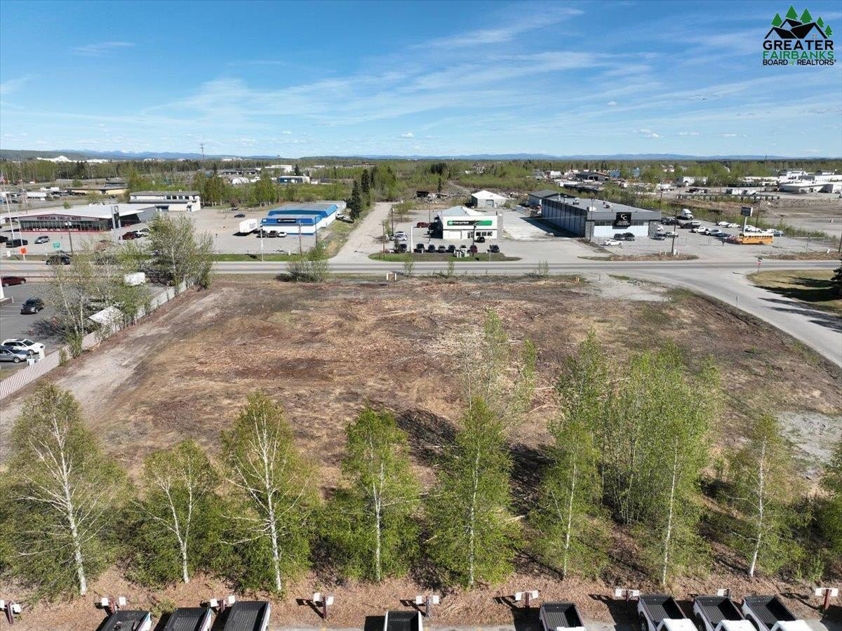 Commercial Land on Cushman Frontage