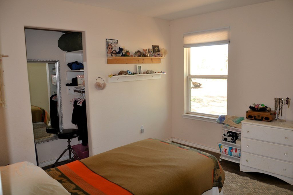 Picture 10