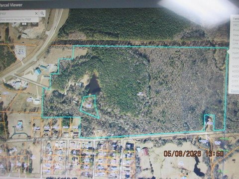 65.7 Acres of Land, Mooreville