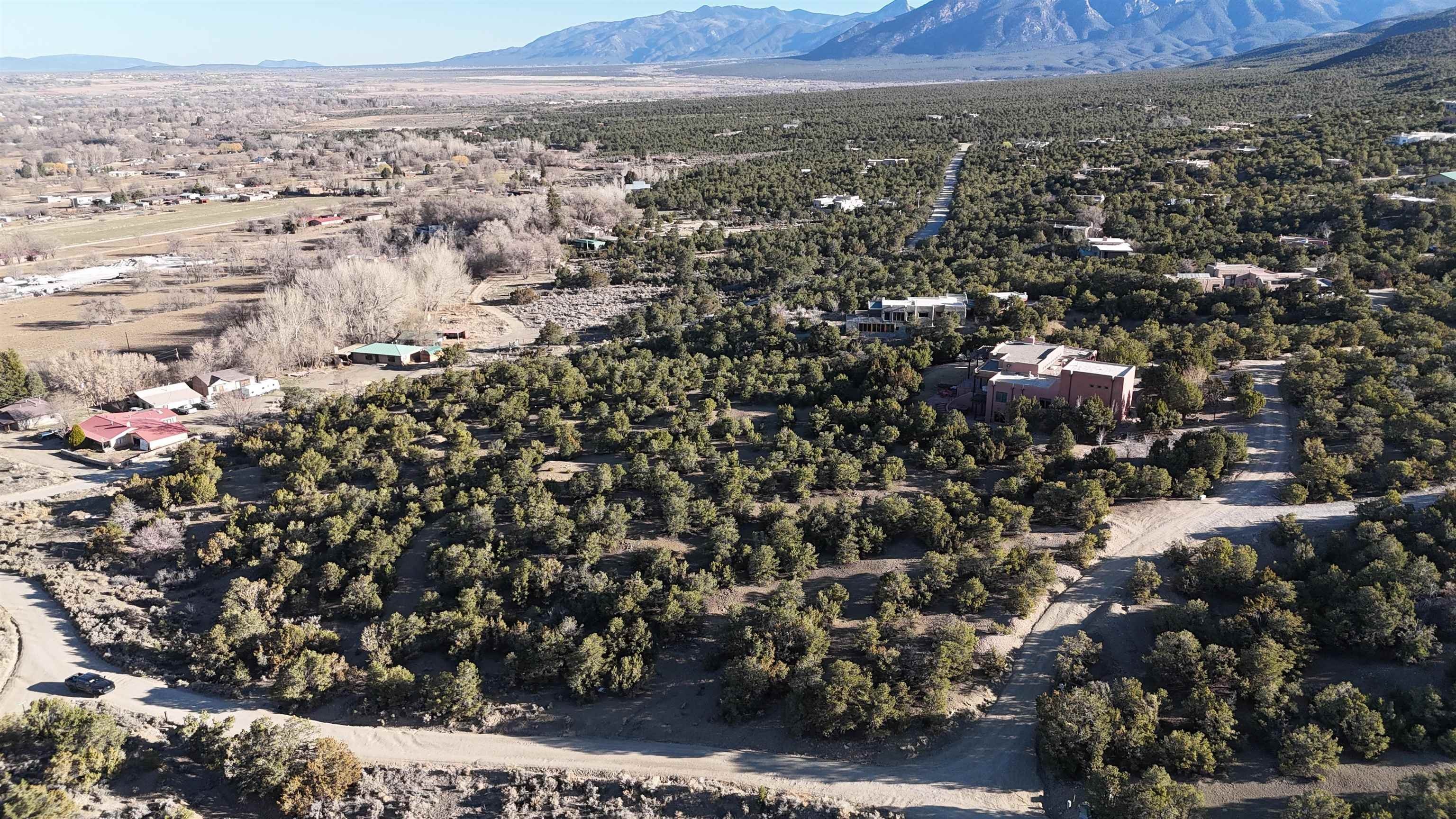 Taos Land with Panoramic Views