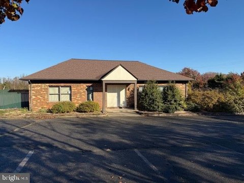 Stafford Commercial Property with Fenced Lot